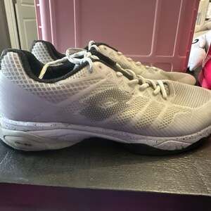 Lotto Men's Mirage 300 III All Court Tennis Shoes White Black